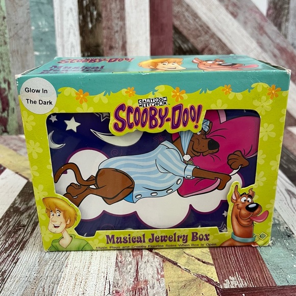 Warner Bros. Other - Scooby-Do Vintage (2002) Musical Jewelry Box NIB Collectible Purple White